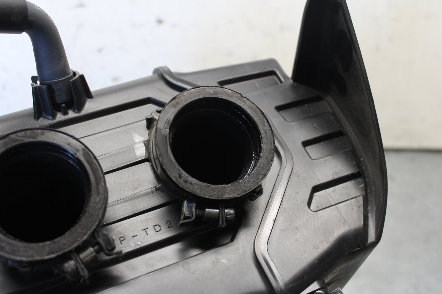 21-24 YAMAHA MT-07 AIRBOX AIR INTAKE FILTER BOX BB662