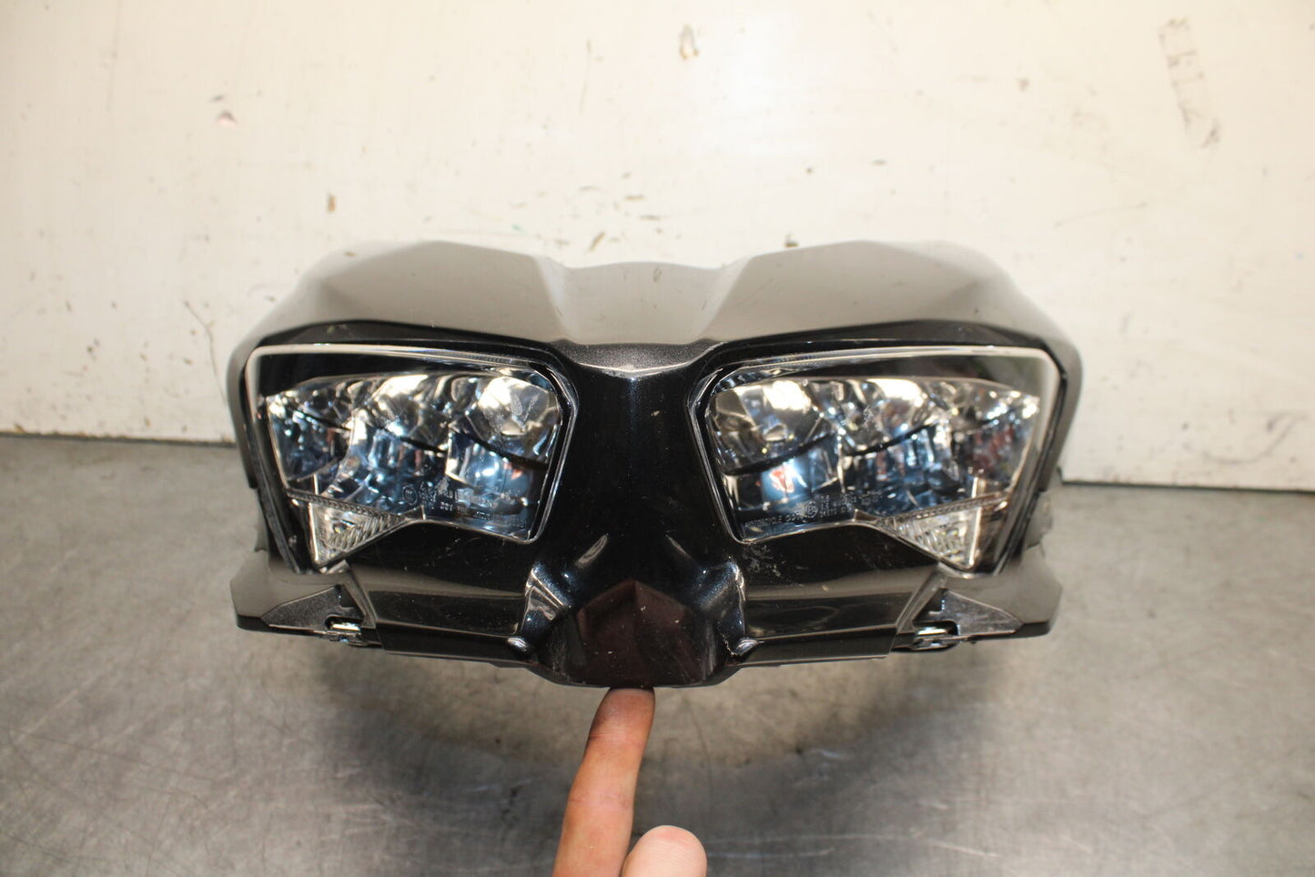 18-23 KAWASAKI NINJA 400 EX400 ABS FRONT HEADLIGHT HEAD LIGHT LAMP BB747