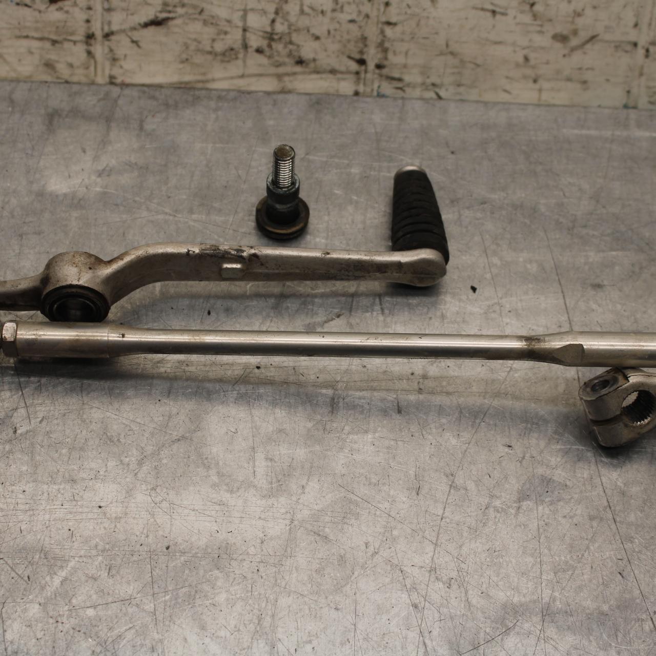 2006 Yamaha YZF R6 SHIFTER PEDAL 2C0-18110-01-00 BB560