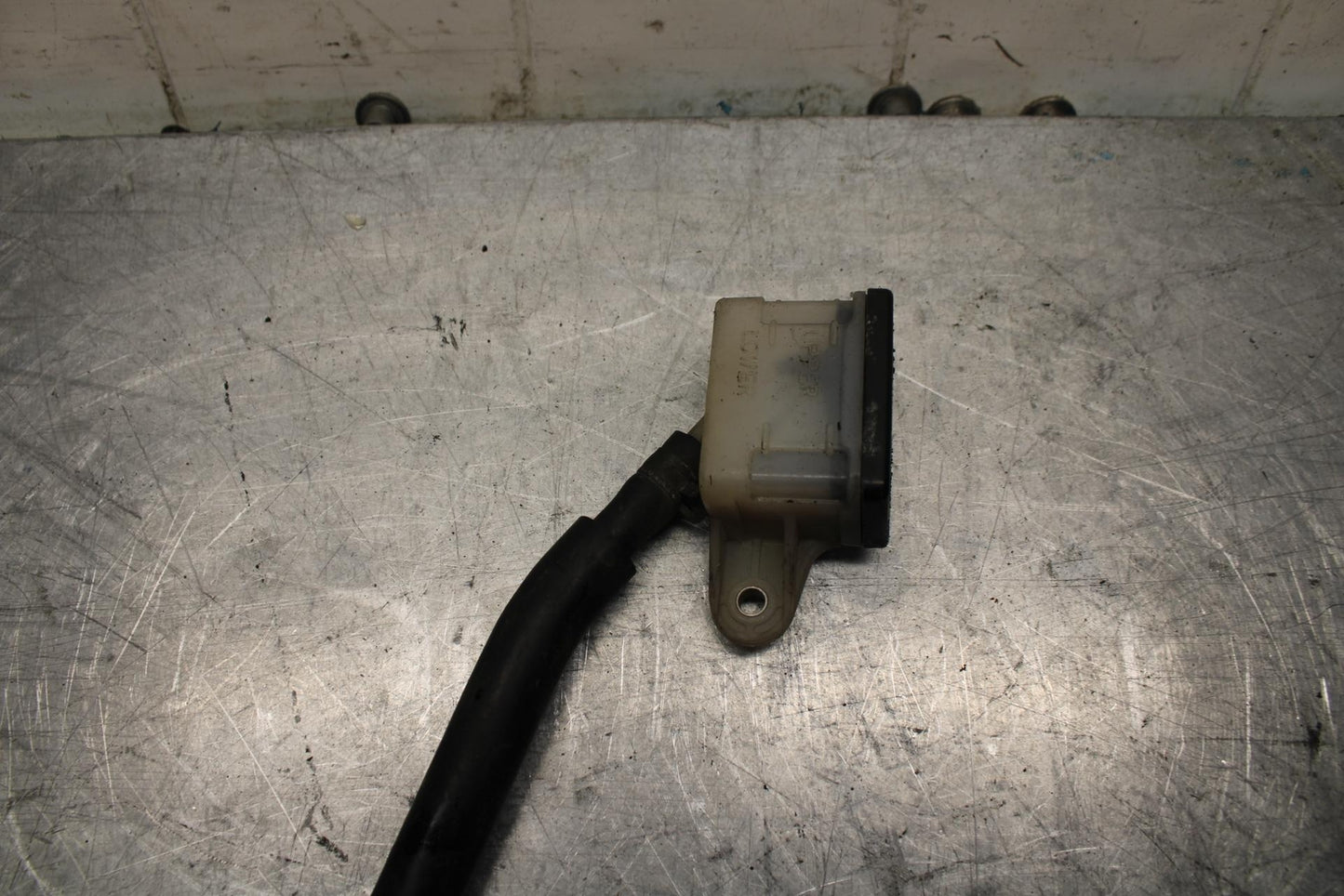 05-06 HONDA CBR600RR REAR BRAKE MASTER FLUID RESERVOIR TANK BOTTLE BB444