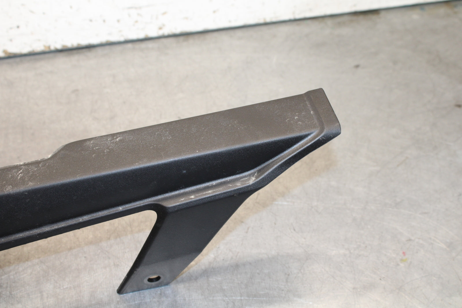 24 KAWASAKI NINJA 500 ABS REAR BACK WHEEL TIRE HUGGER FENDER BB730