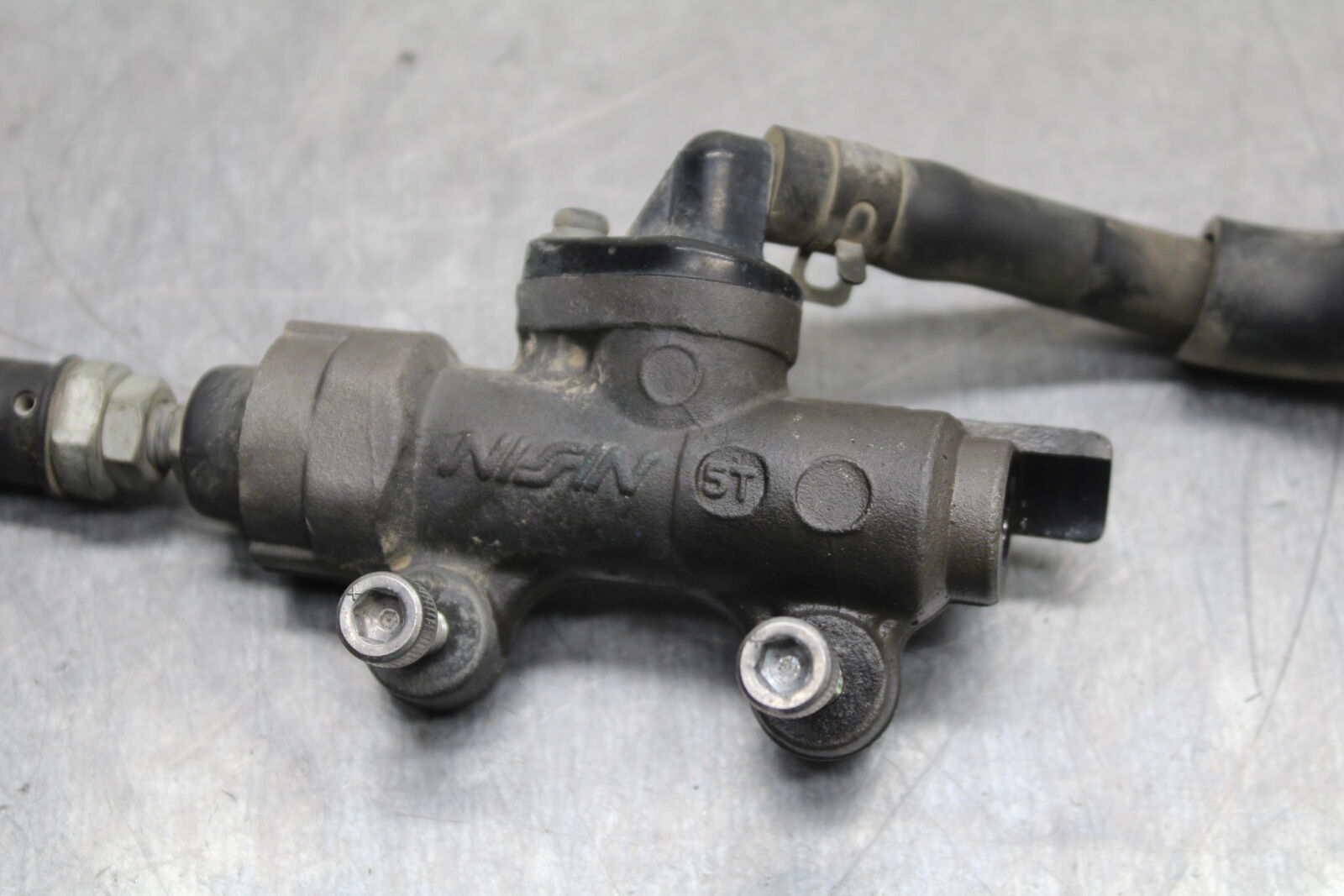05-06 HONDA CBR600RR REAR BACK BRAKE MASTER CYLINDER W RESERVOIR BB739