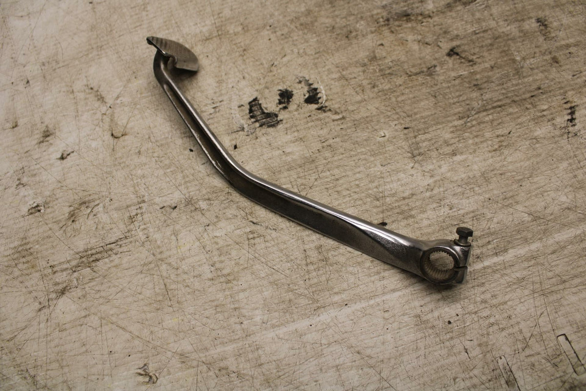 80-81 YAMAHA XS1100 SPECIAL RIGHT REARSET BRAKE FOOT PEDAL BB377