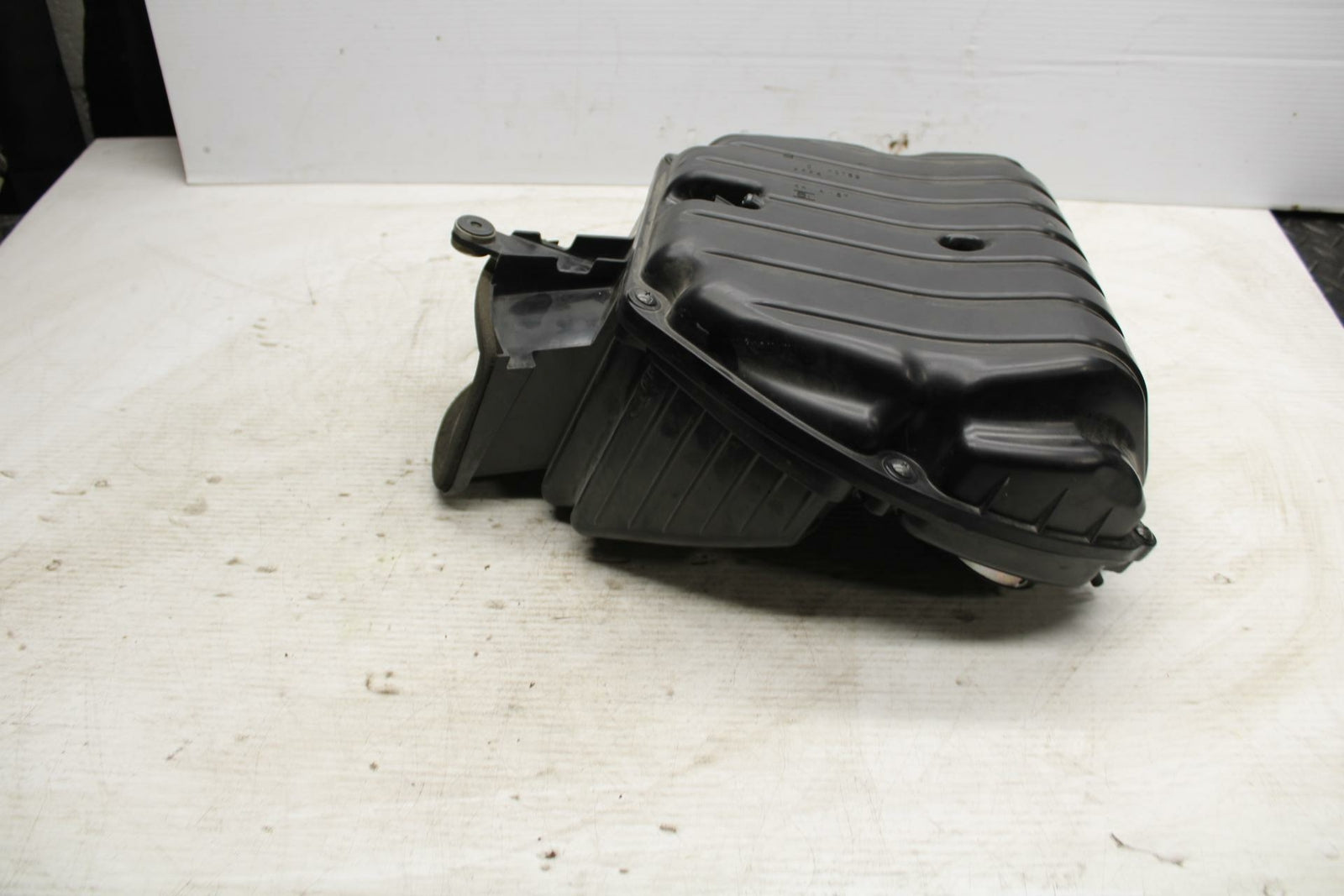 13-18 KAWASAKI NINJA ZX6R AIRBOX AIR INTAKE FILTER BOX 11010-0764 BB304