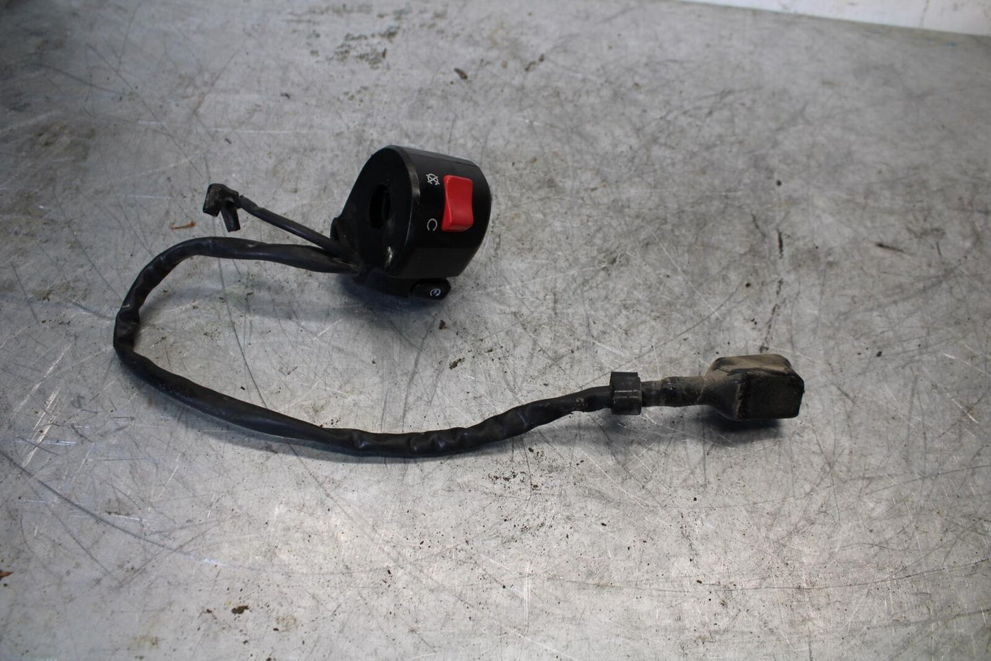 13-17 KAWASAKI NINJA 300 RIGHT CLIP ON HANDLE KILL OFF START SWITCH BB429