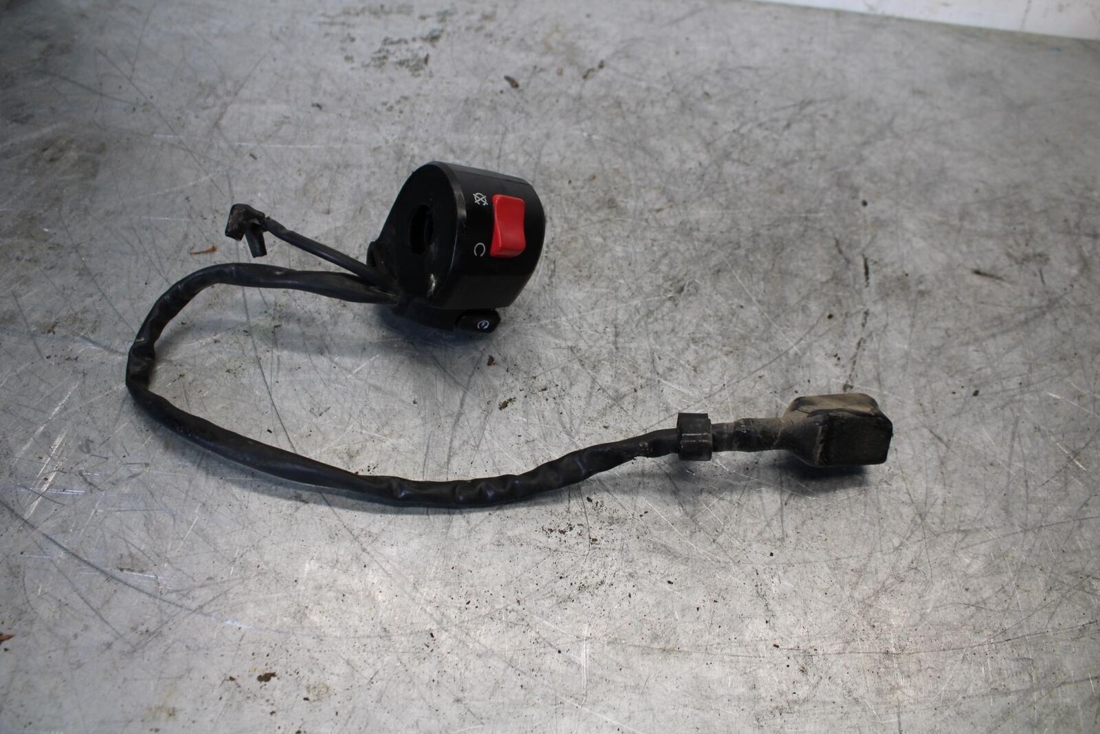 13-17 KAWASAKI NINJA 300 RIGHT CLIP ON HANDLE KILL OFF START SWITCH BB429