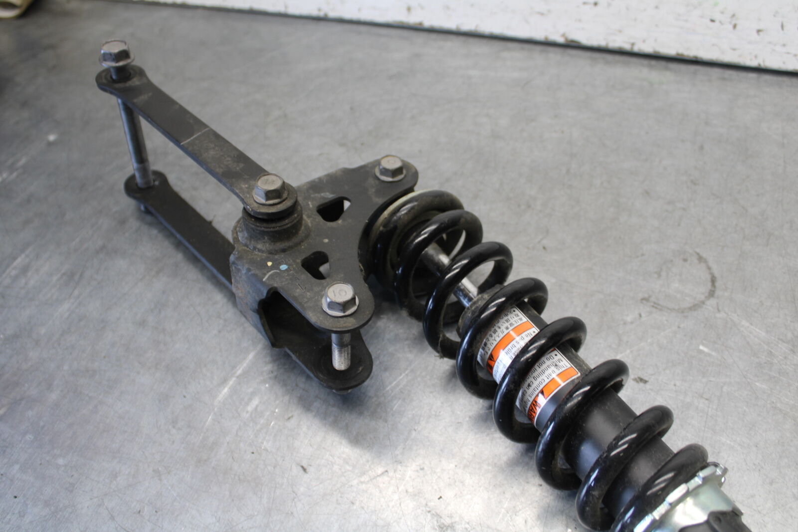 18-23 KAWASAKI NINJA 400 REAR BACK SHOCK ABSORBER SUSPENSION BB679