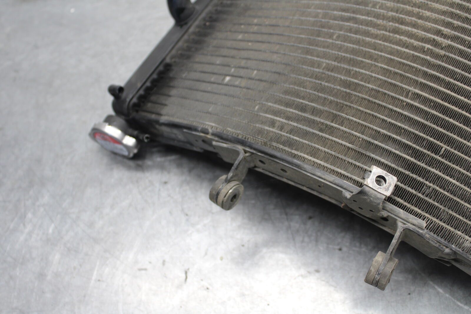 05-06 HONDA CBR600RR ENGINE RADIATOR MOTOR COOLER COOLING RADIATER  BB689