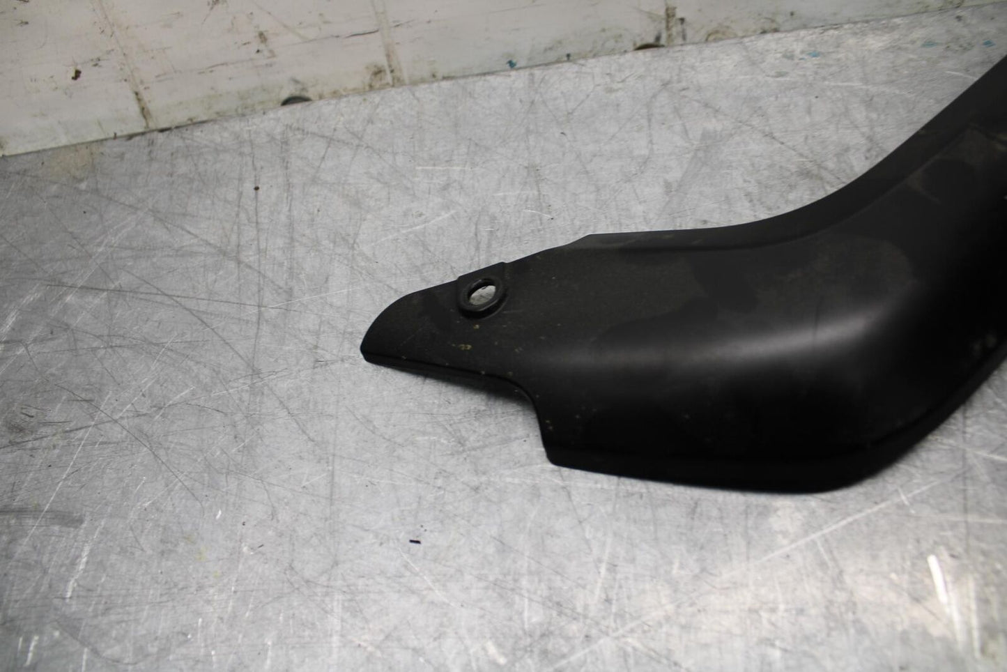 09-12 HONDA CBR600RR REAR  MUFFLER EXHAUST PIPE COVER HEAT SHIELD GUARD BB450