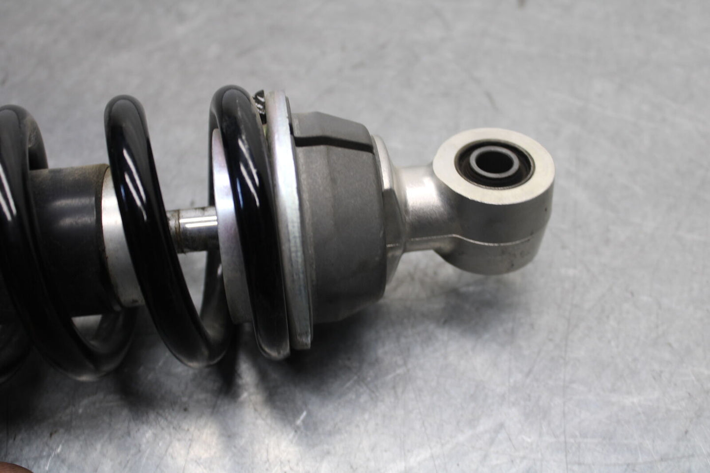 16 KAWASAKI NINJA ZX10R REAR BACK SHOCK ABSORBER SUSPENSION 45014-0515-52J BB650