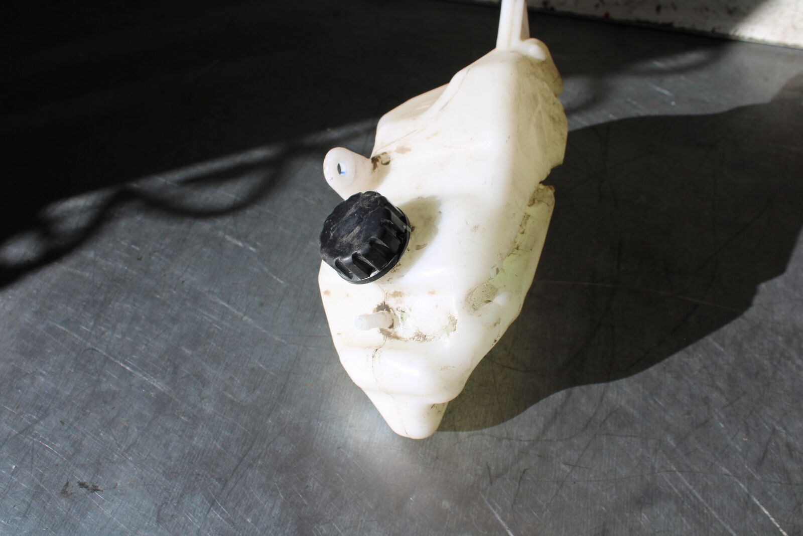 19-22 KAWASAKI Z400 COOLANT WATER TANK RESERVOIR BOTTLE BB708