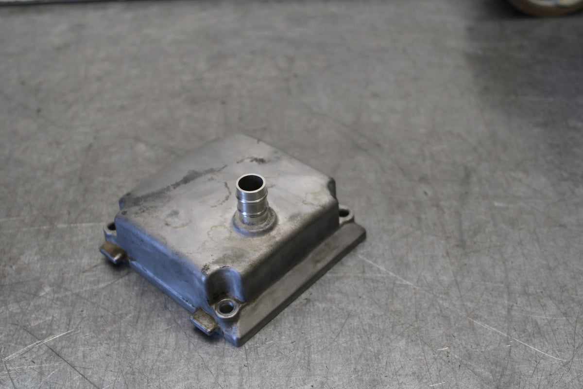 08-09 YAMAHA YZF R6S ENGINE MOTOR CRANKCASE COVER  BB690