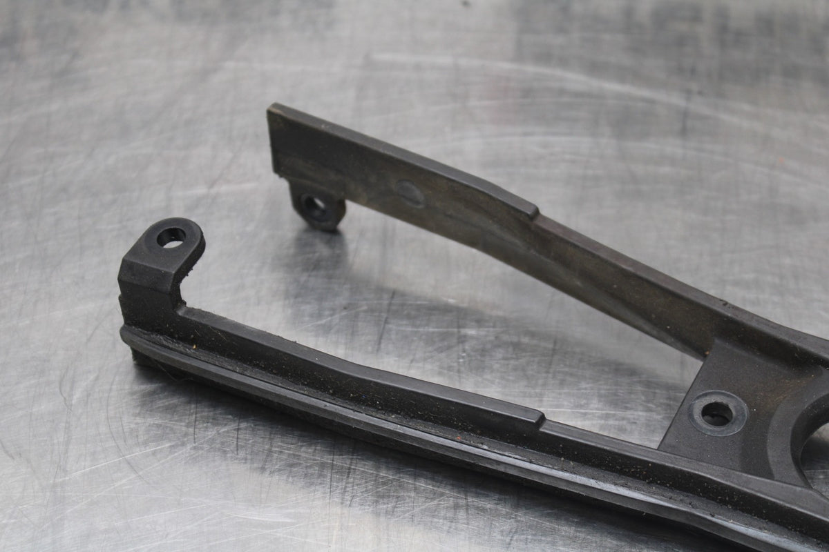 06-07 SUZUKI GSXR 600 SWINGARM CHAIN BUFFER SLIDER GUIDE BB845