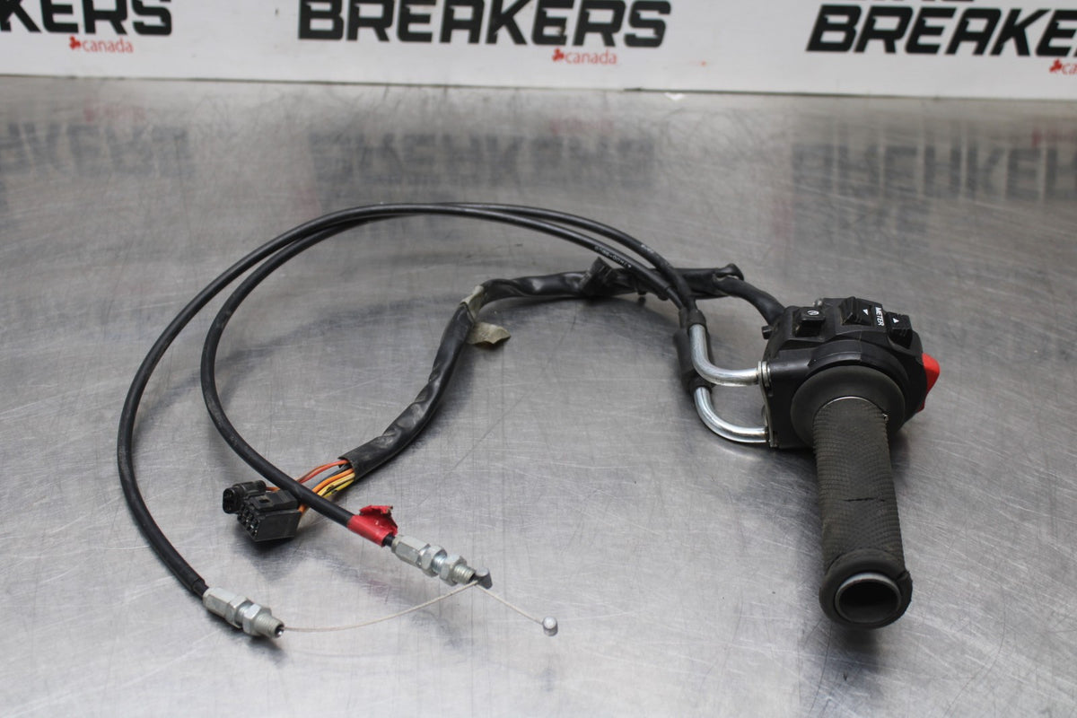 09 SUZUKI GSXR1000 RIGHT CLIP ON HANDLE KILL OFF START SWITCH SWITCHES BB777