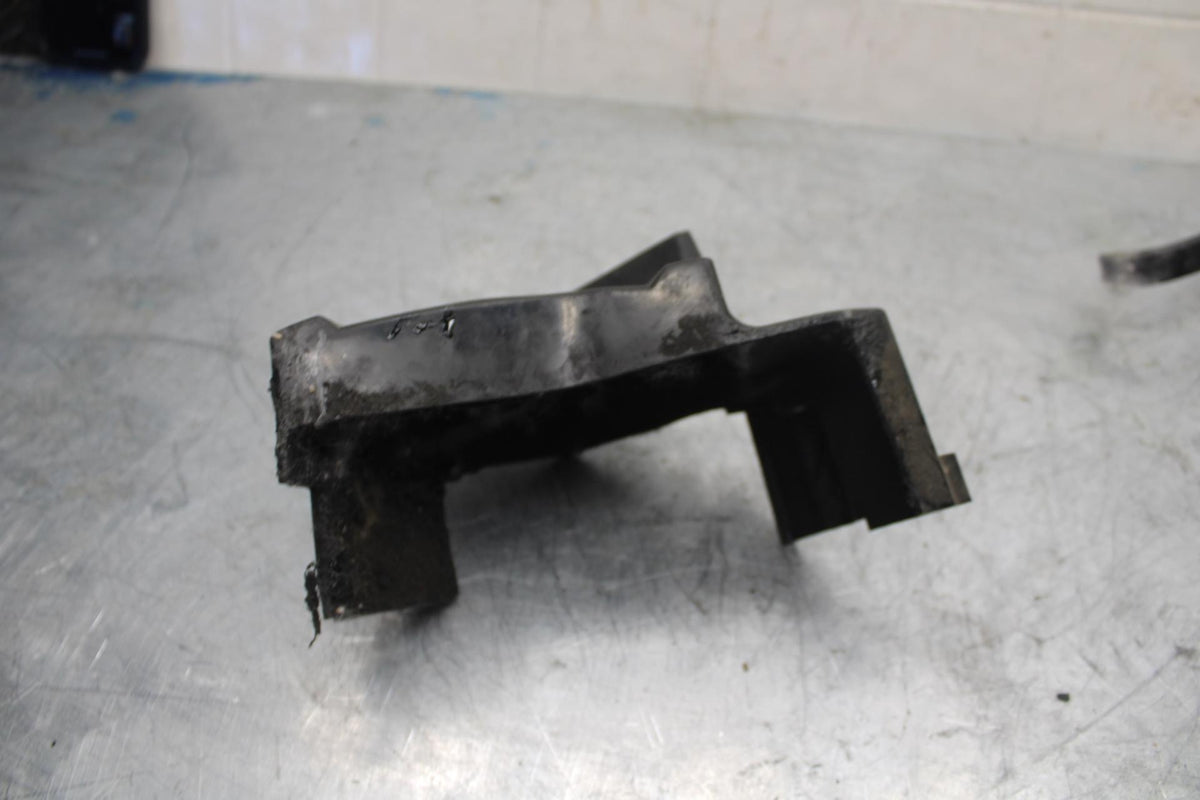 07-08 YAMAHA YZF R1 ENGINE SPROCKET COVER BB425