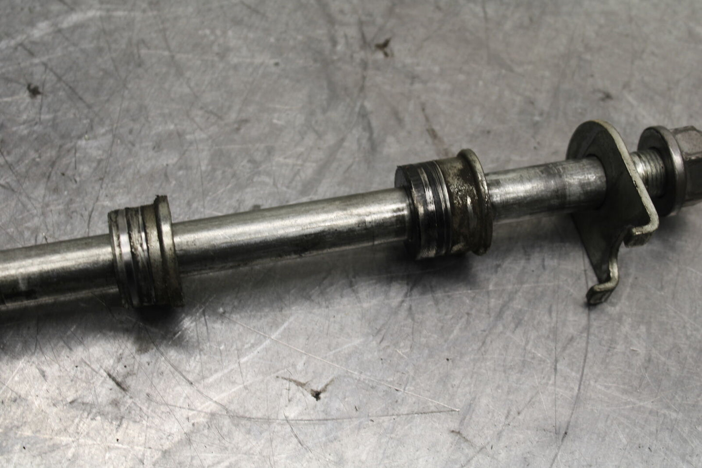 15-16 HONDA CB300F REAR AXLE BACK WHEEL RIM PIVOT BOLT AXEL BB740