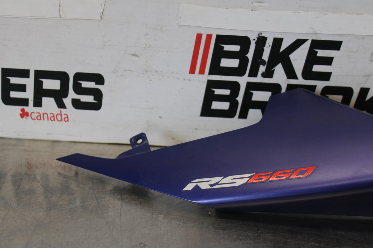 20-23 APRILIA RS660 RIGHT REAR BACK TAIL FAIRING COWL SHROUD BB889