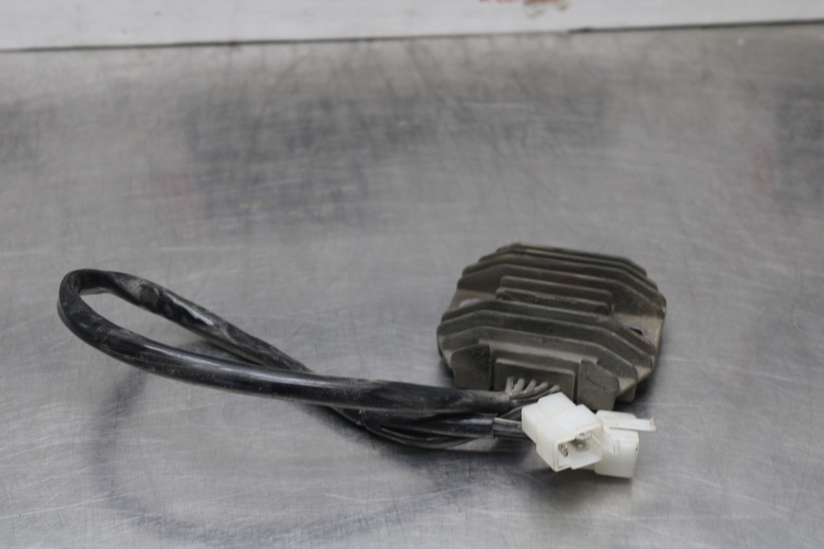 05-06 KAWASAKI NINJA ZX6R RECTIFIER VOLTAGE REGULATOR BB877