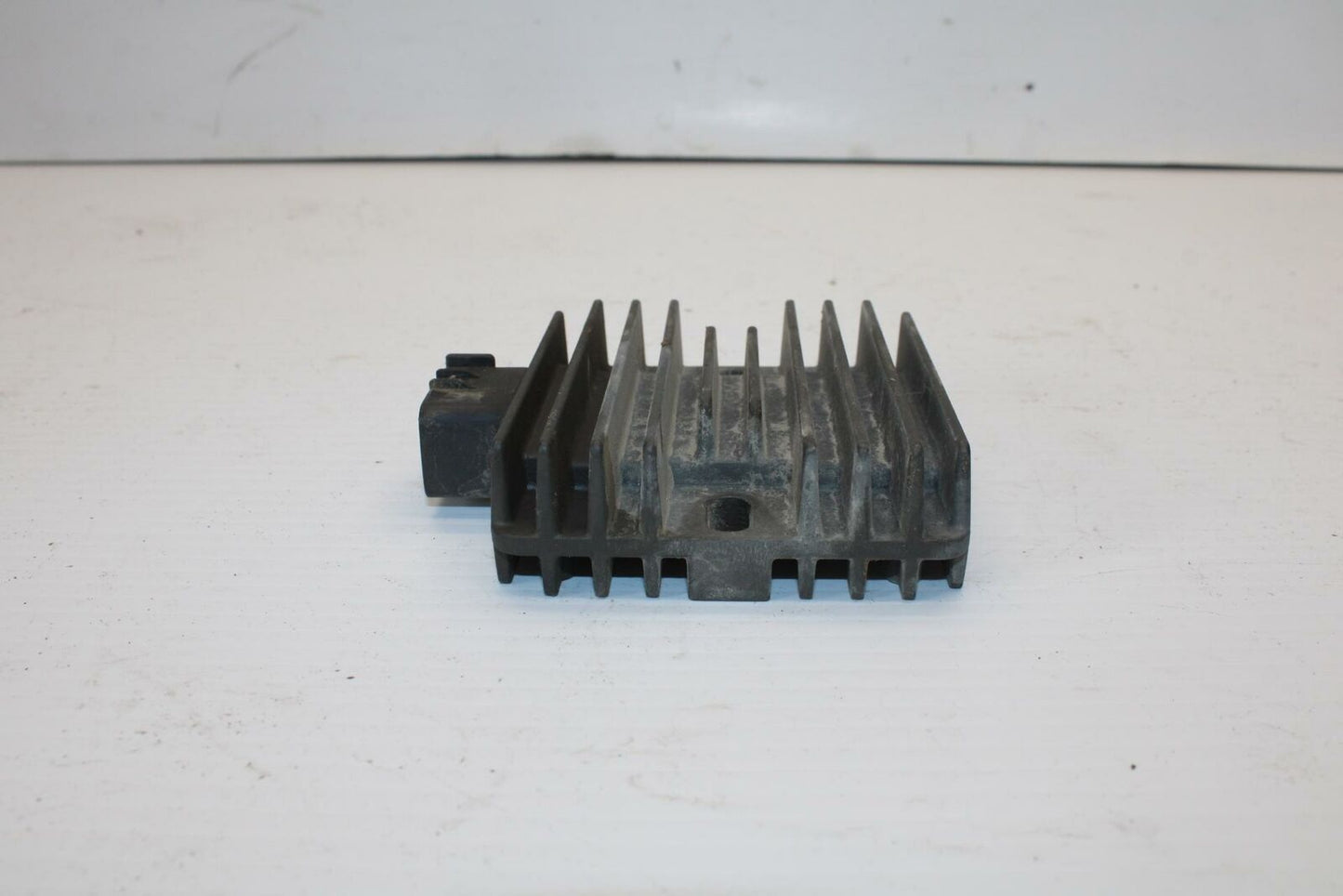 08-16 YAMAHA YZF R6 RECTIFIER VOLTAGE REGULATOR BB273