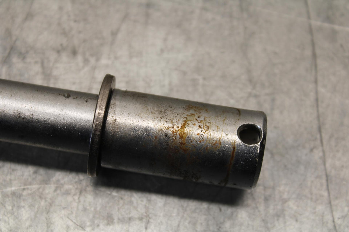 2003 Yamaha Vmax 1200 VMX1200 REAR AXLE BACK WHEEL RIM PIVOT BOLT AXEL BB563