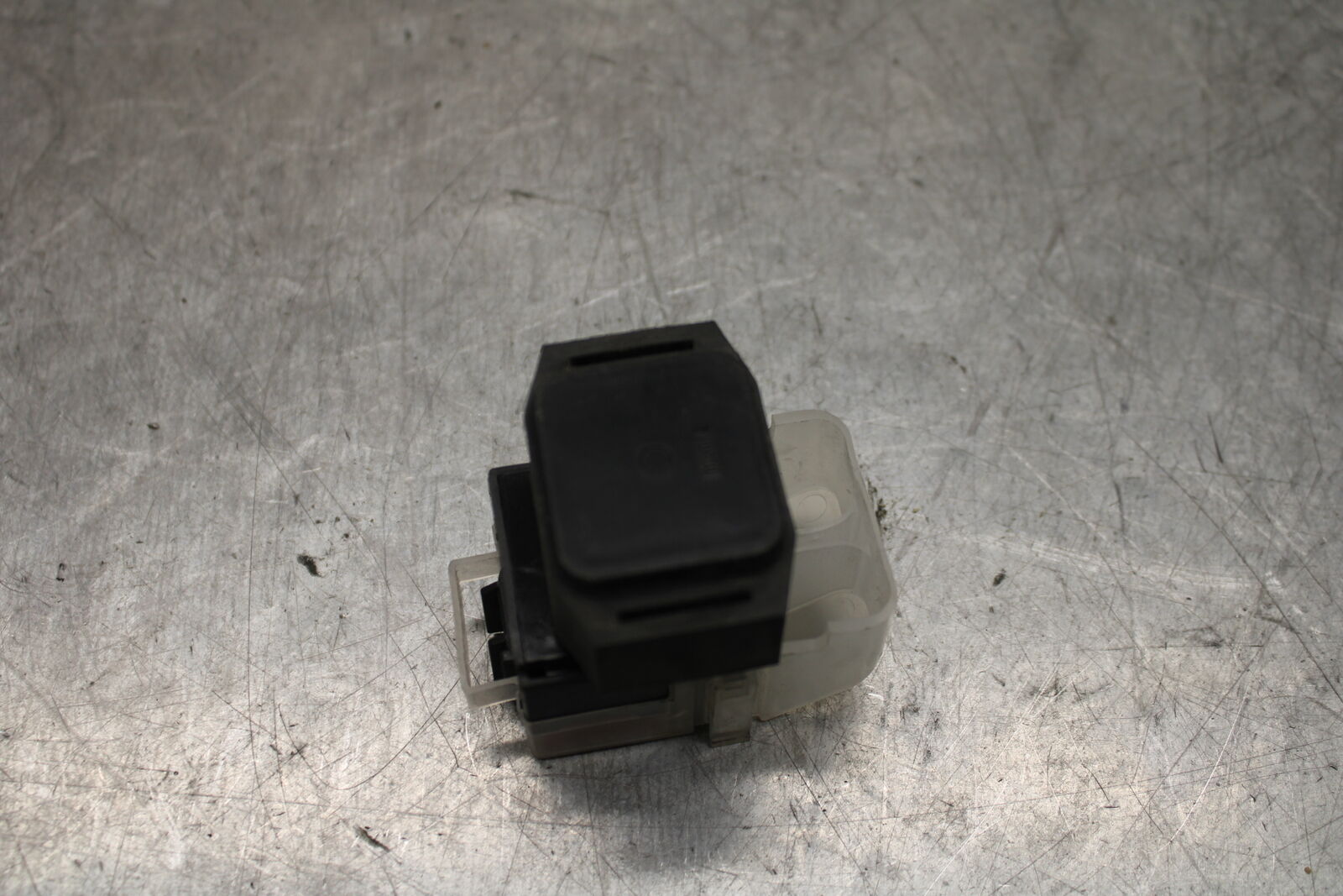 17-24 YAMAHA BOLT XVS950 ENGINE STARTER RELAY STARTING MOTOR SWITCH BB729