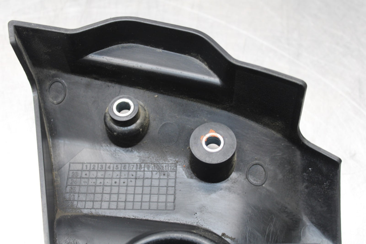 22-25 YAMAHA YZF R7 ENGINE SPROCKET COVER BB850