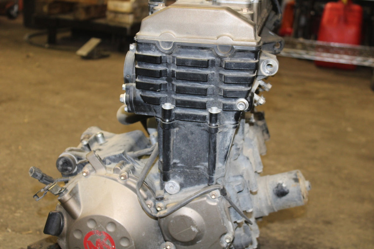 06 KAWASAKI Z750 ENGINE MOTOR BB837