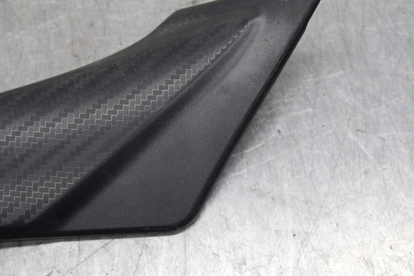 13 SUZUKI GSXR750 RIGHT LEFT GAS FUEL TANK PANELS COVERS TRIM SET COWLS BB110