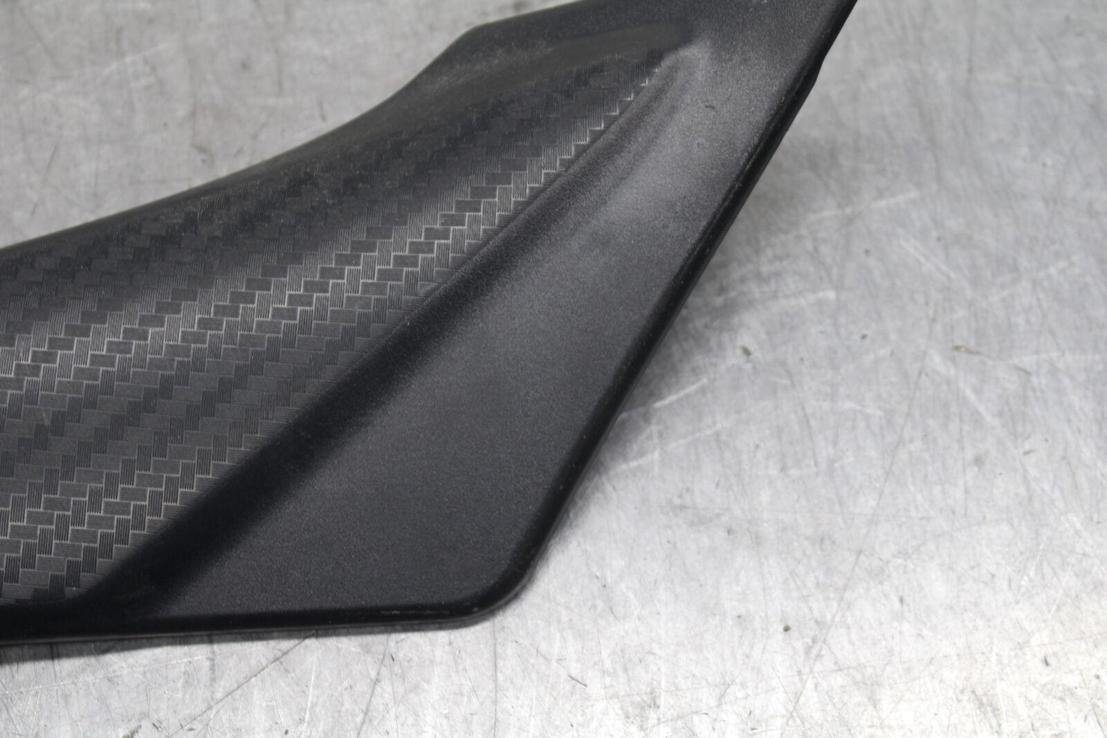 13 SUZUKI GSXR750 RIGHT LEFT GAS FUEL TANK PANELS COVERS TRIM SET COWLS BB110