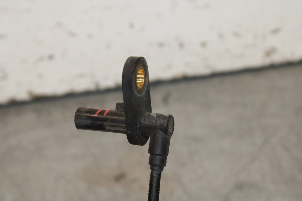 12-17 KAWASAKI ER-6N Z650 FRONT ABS BRAKE SENSOR BB709