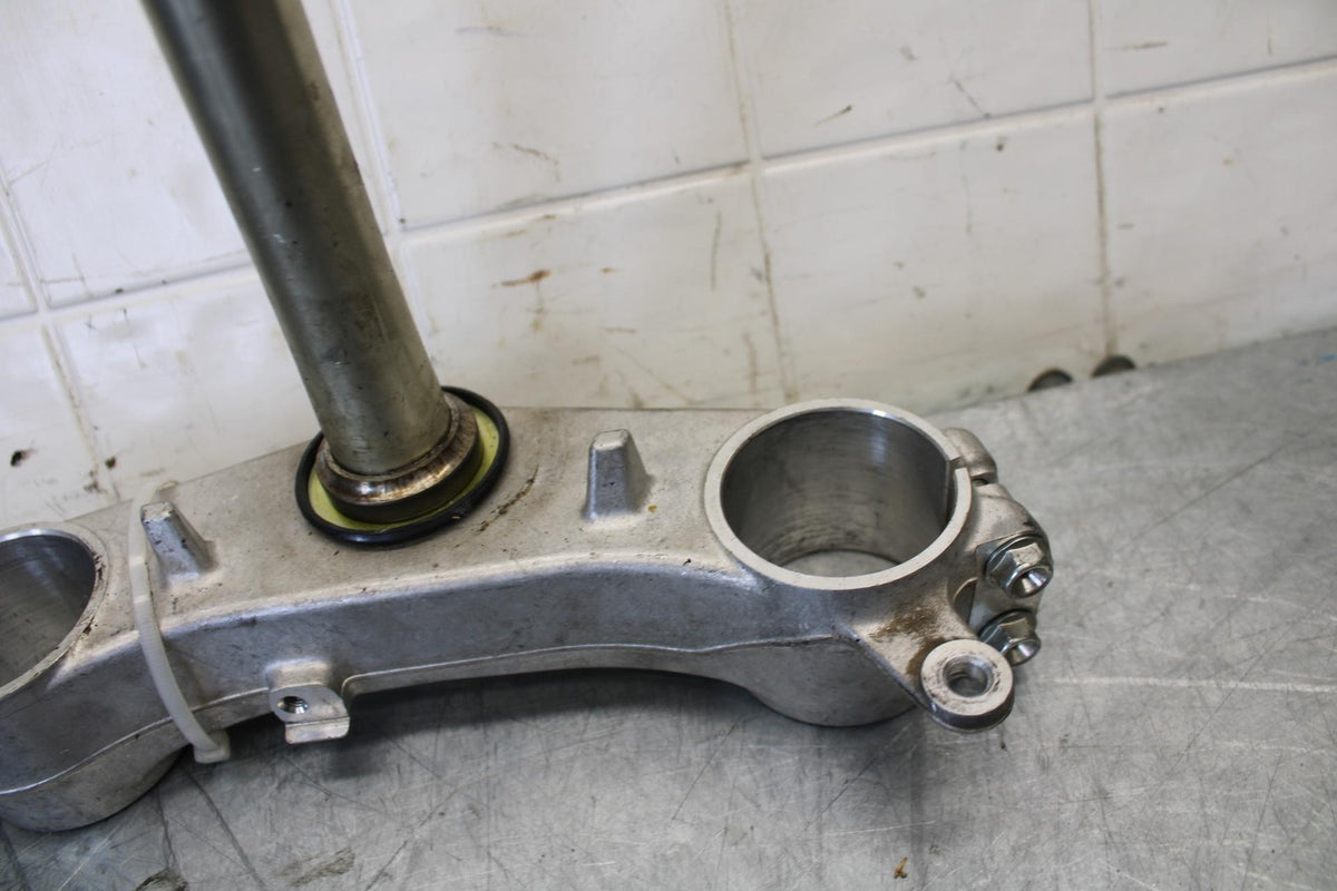 15-21 SUZUKI GSXR600 FRONT FORKS CLAMP LOWER TRIPLE TREE STEM BB437 #A
