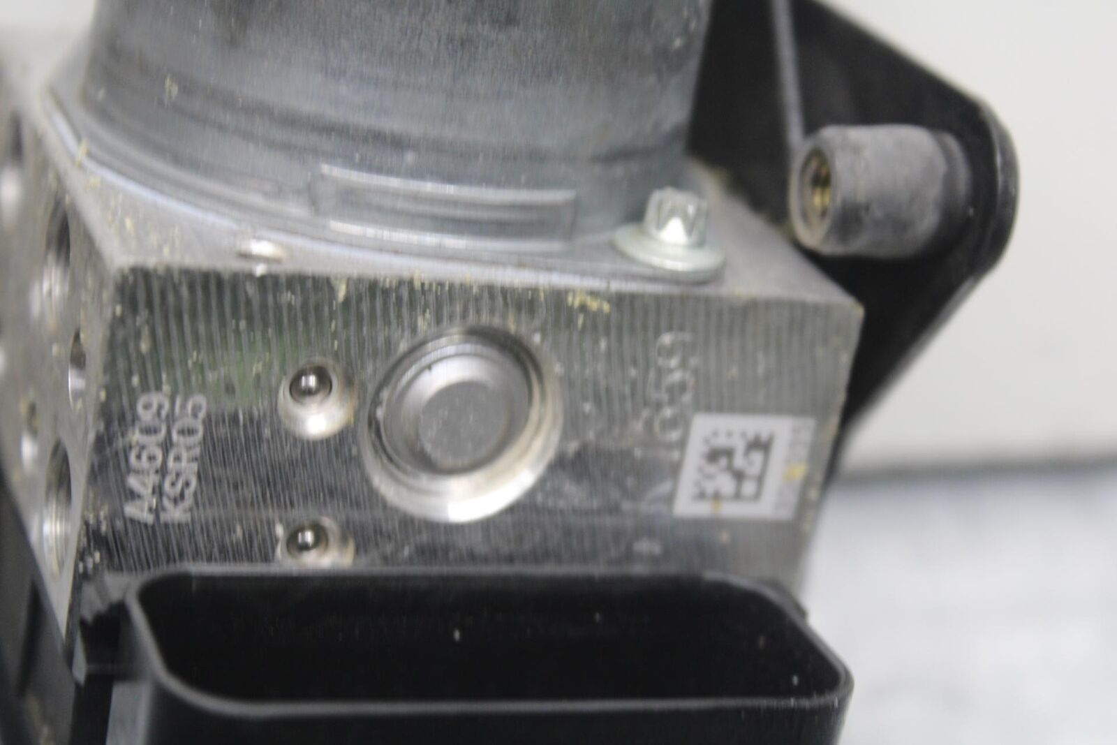 2016 Kawasaki Ninja ZX10R ZX1000 ABS KRT Edition ABS PUMP UNIT MODULE BB86