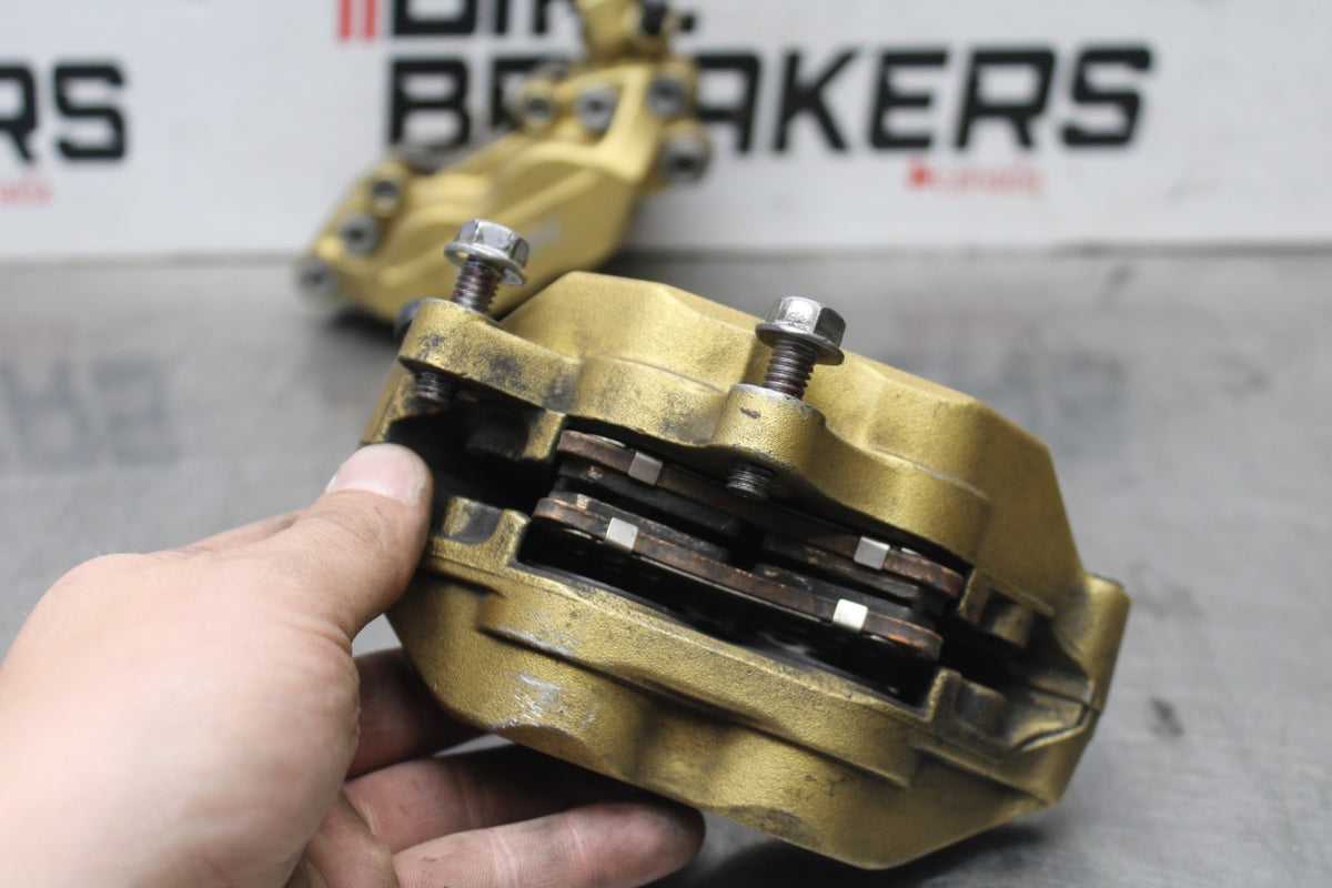 00-01 HONDA CBR929RR RIGHT LEFT FRONT BRAKE CALIPER SET PAIR CALIPERS BB925