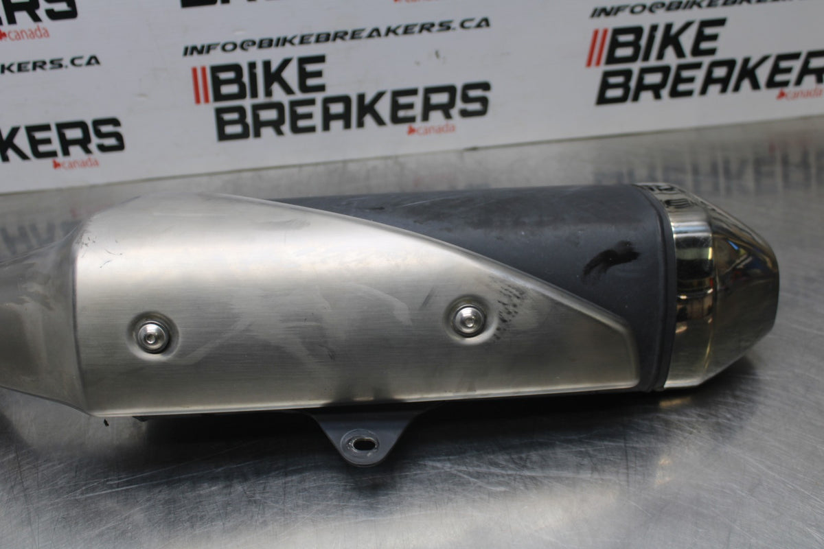17-24 SUZUKI SV650 EXHAUST PIPE MUFFLER SLIP ON CAN SILENCER BB829