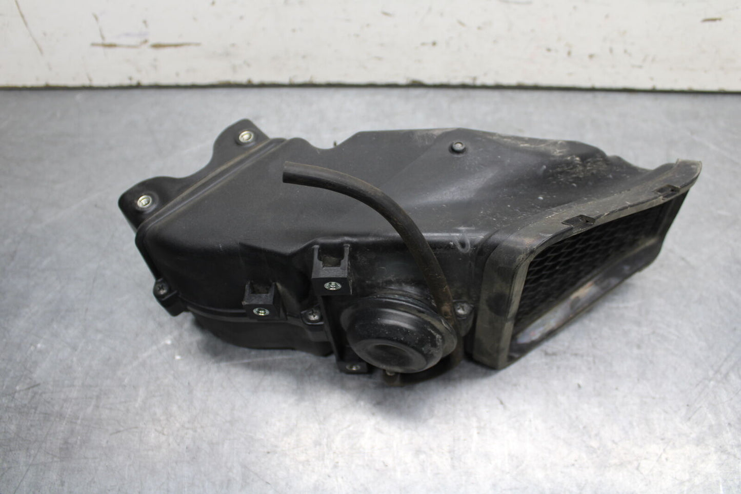 16 KAWASAKI NINJA ZX10R RAM AIR INTAKE TUBE DUCT 39045-0041 BB650