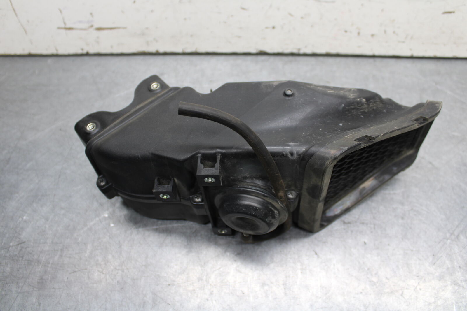 16 KAWASAKI NINJA ZX10R RAM AIR INTAKE TUBE DUCT 39045-0041 BB650