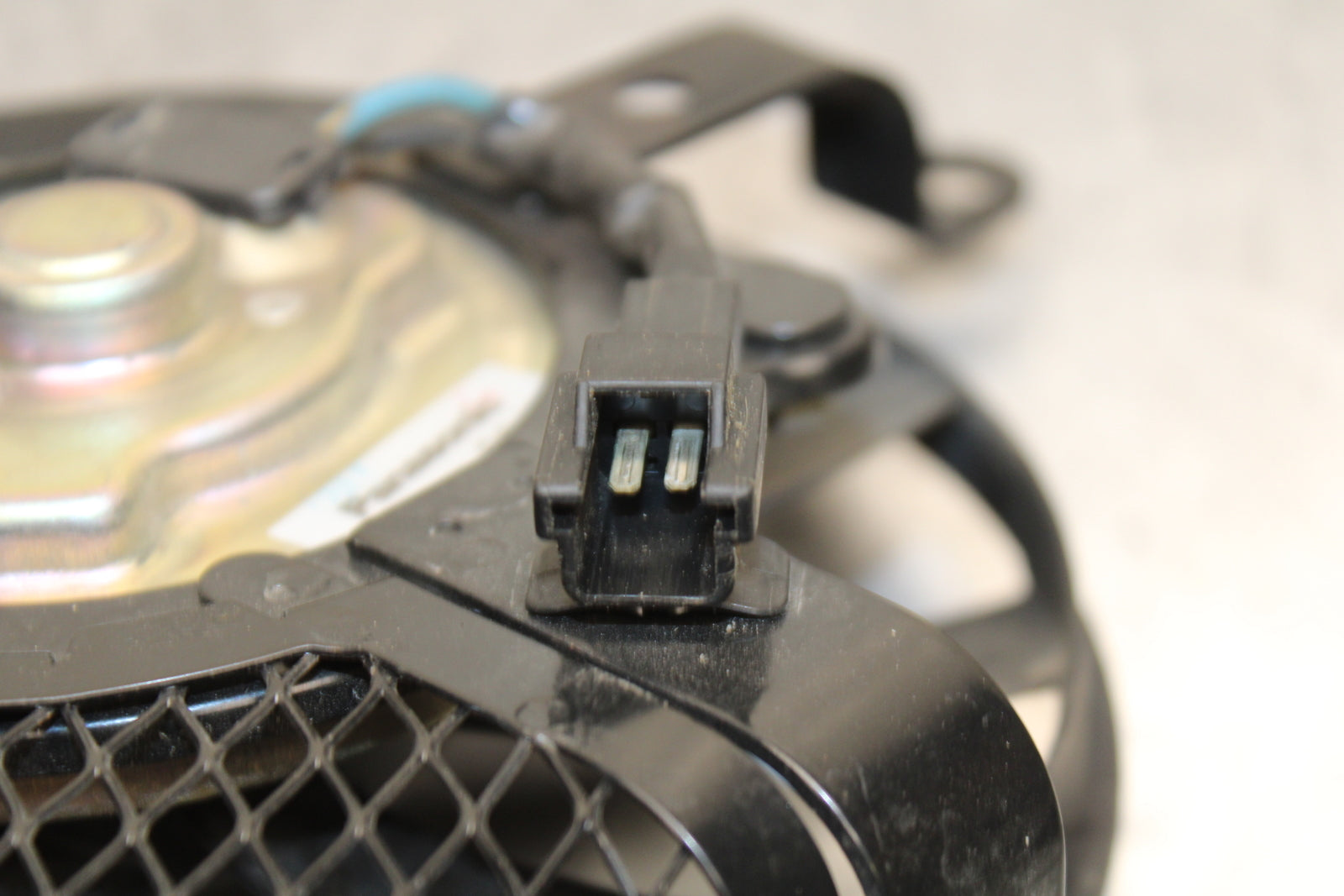 08-10 SUZUKI GSXR750 ENGINE RADIATOR COOLING FAN BB119