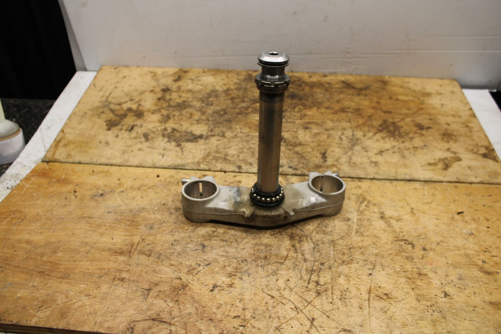 13-18 KAWASAKI NINJA ZX6R FRONT FORKS CLAMP LOWER TRIPLE TREE STEM BB342