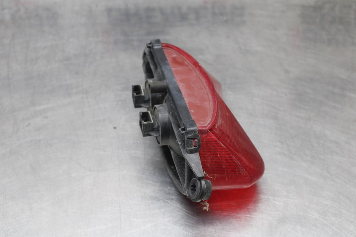 98-05 HONDA SUPER HAWK 1000 VTR1000F REAR TAIL TAILLIGHT BACK BRAKE LIGHT BB924