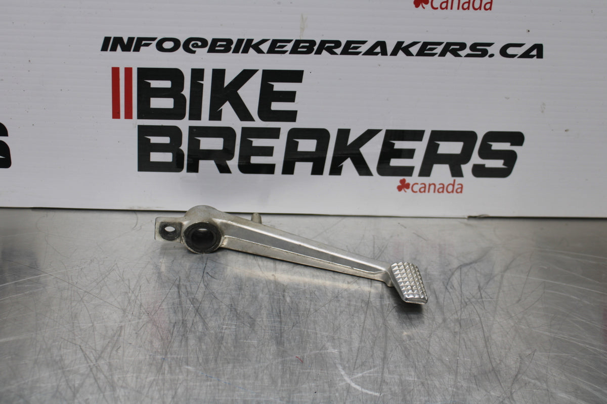 04-05 KAWASAKI NINJA ZX10R RIGHT REARSET BRAKE FOOT PEDAL BB163