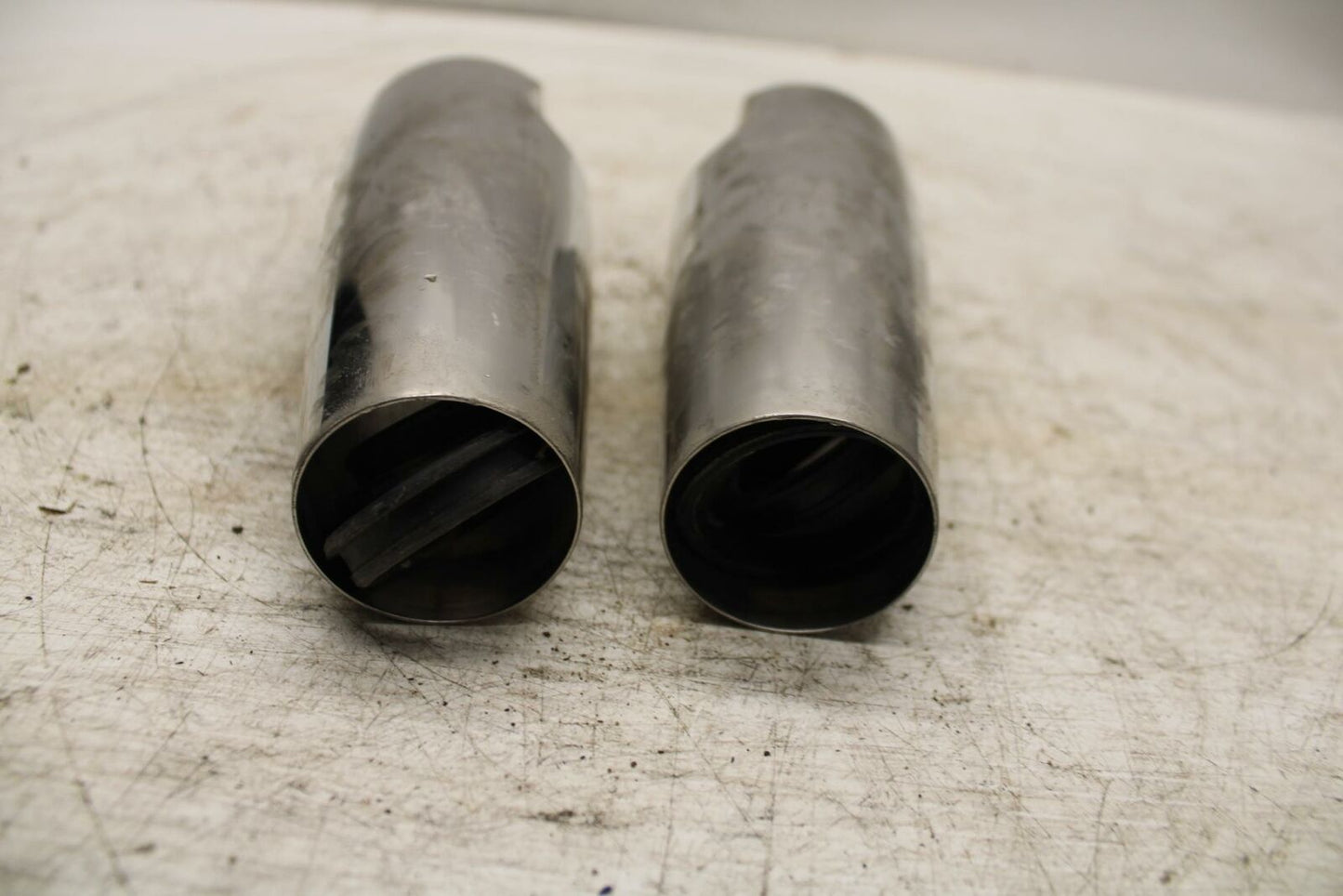 06-21 KAWASAKI VULCAN 900 FRONT FORK UPPER COVER TOP GUARD SHIELD COWL BB363 