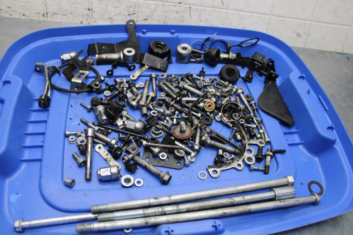 2008 Honda Interceptor 800 VFR800A ABS MISCELLANEOUS BOLTS AND HARDWARE BB566