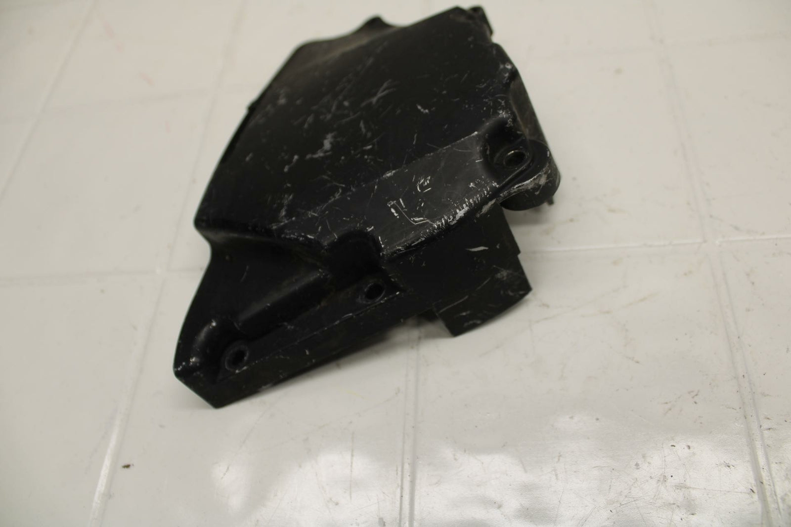 99-00 YAMAHA YZF R6 ENGINE SPROCKET COVER 5EB-15418-00-00 BB04