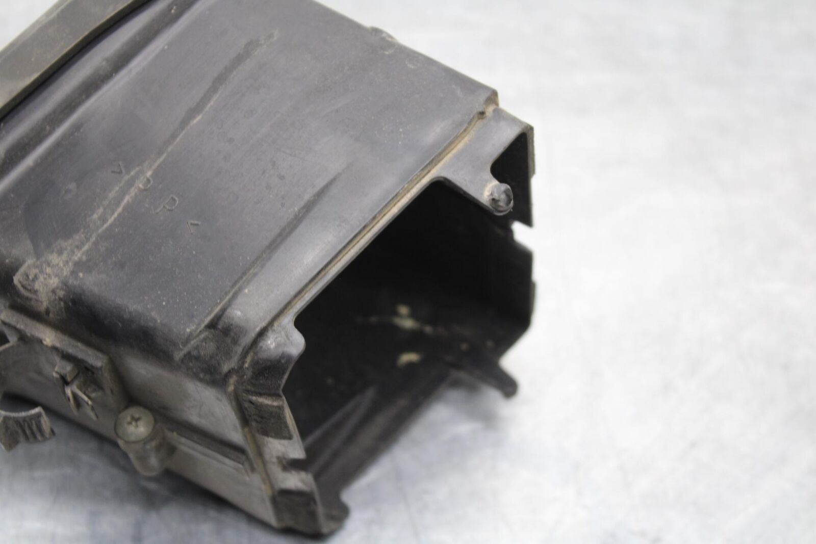 2006 Yamaha YZF R6 AIR  DUCT BB560