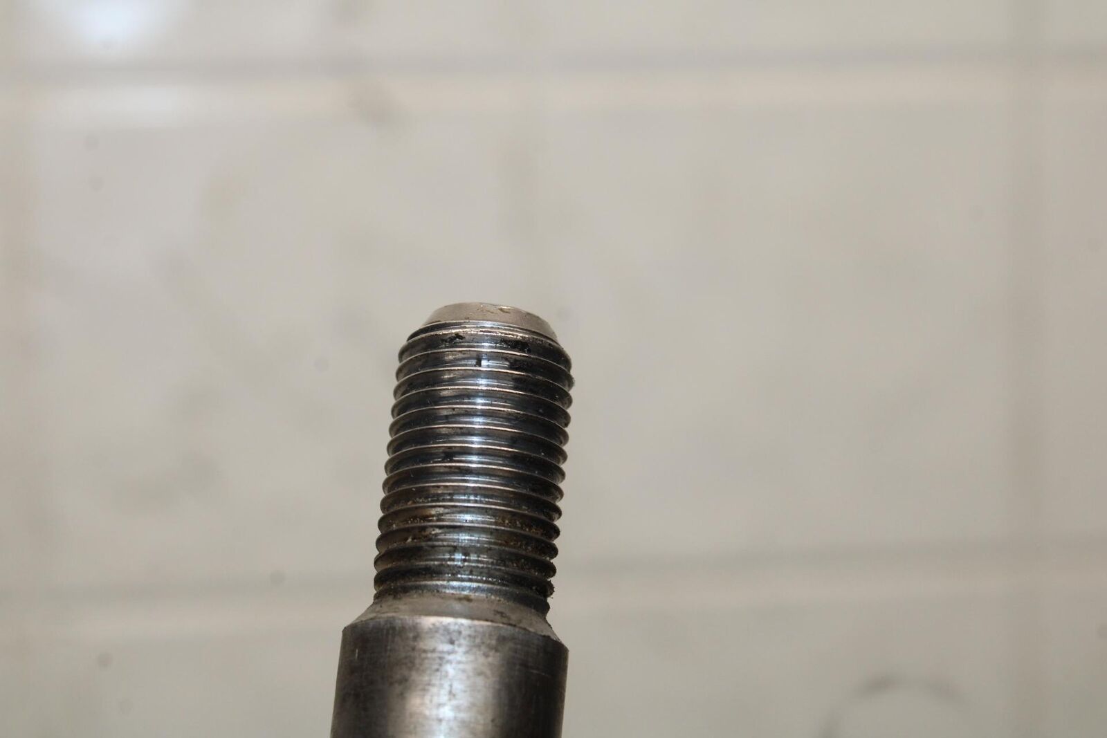 2003 Yamaha Vmax 1200 VMX1200 FRONT WHEEL RIM AXLE PIVOT BOLT BB563