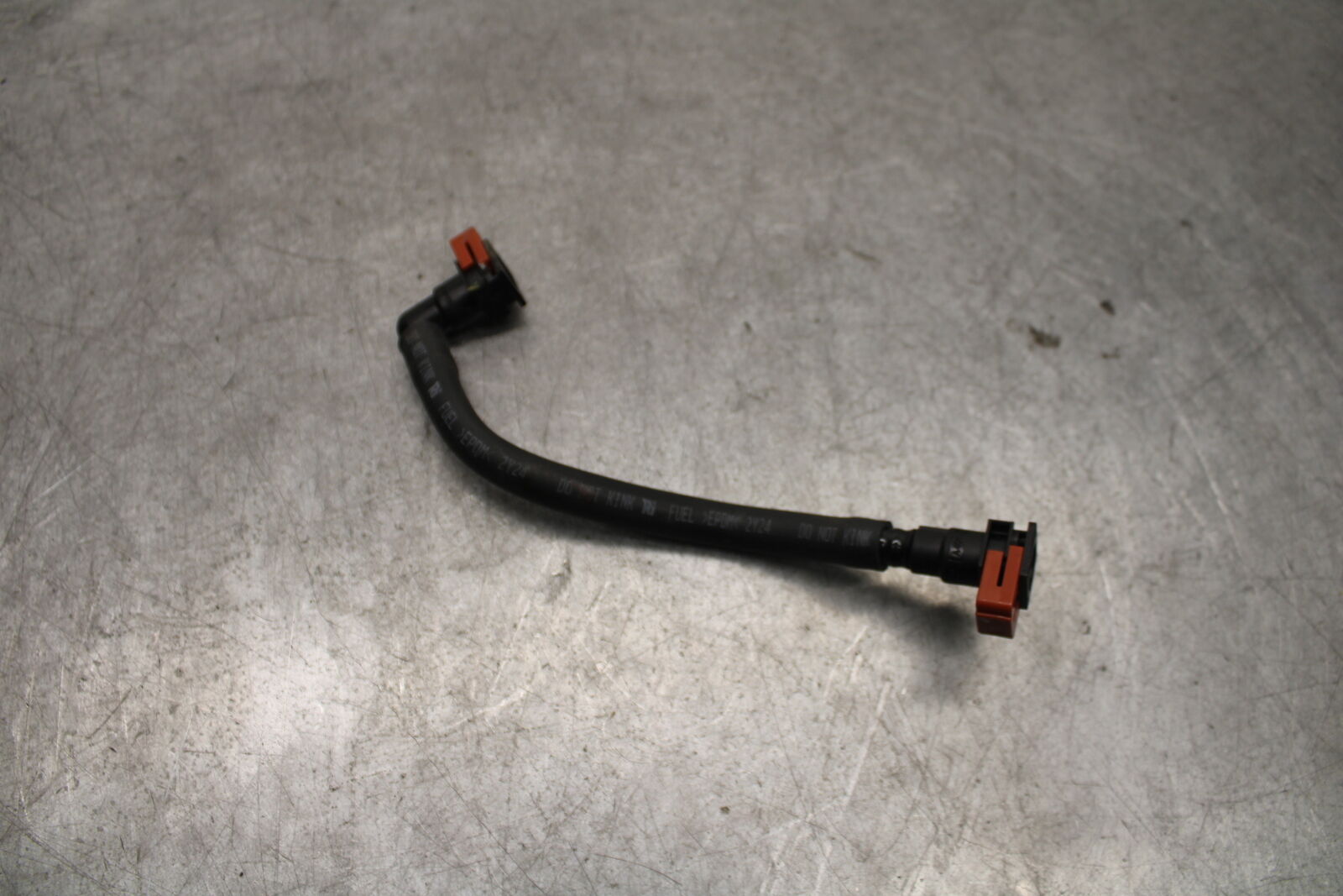 18-23 KAWASAKI NINJA 400 FUEL HOSE GAS LINE TUBE PIPE BB660