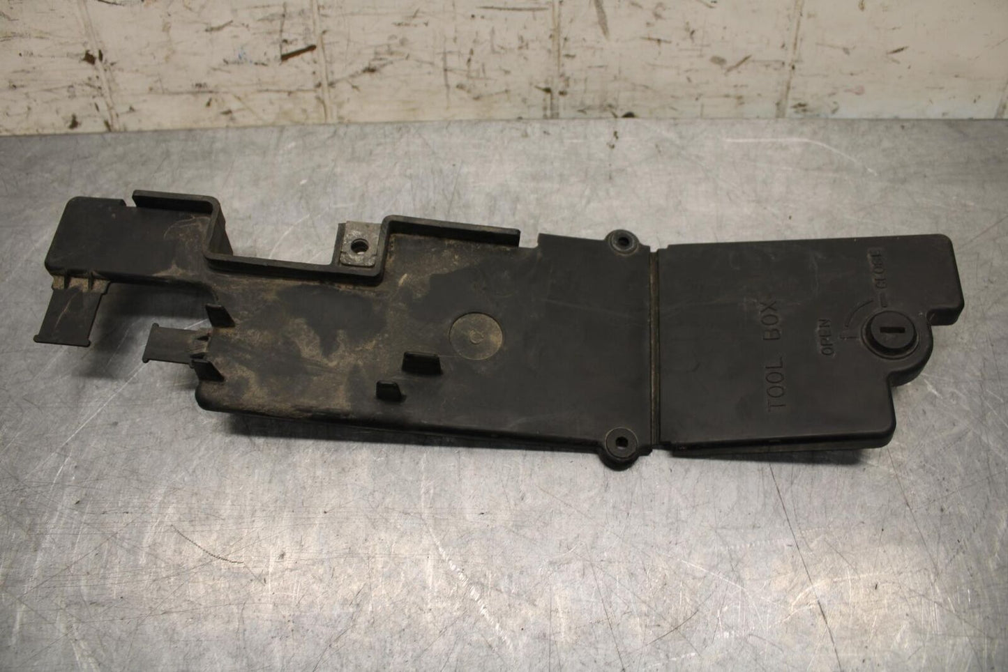 2001 Honda Shadow ACE 750 VT750C TOOL BOX COVER BB64