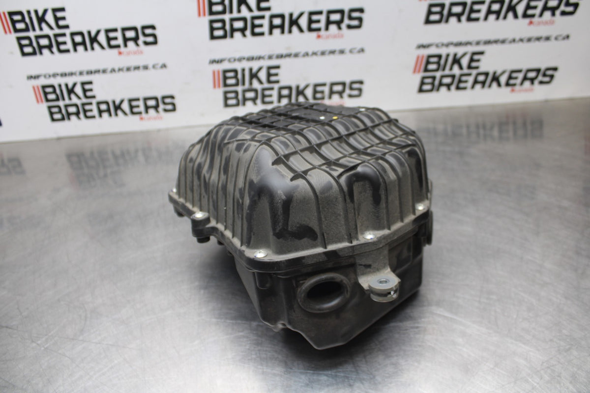 24 KAWASAKI NINJA 500 ABS AIRBOX AIR INTAKE FILTER BOX BB818