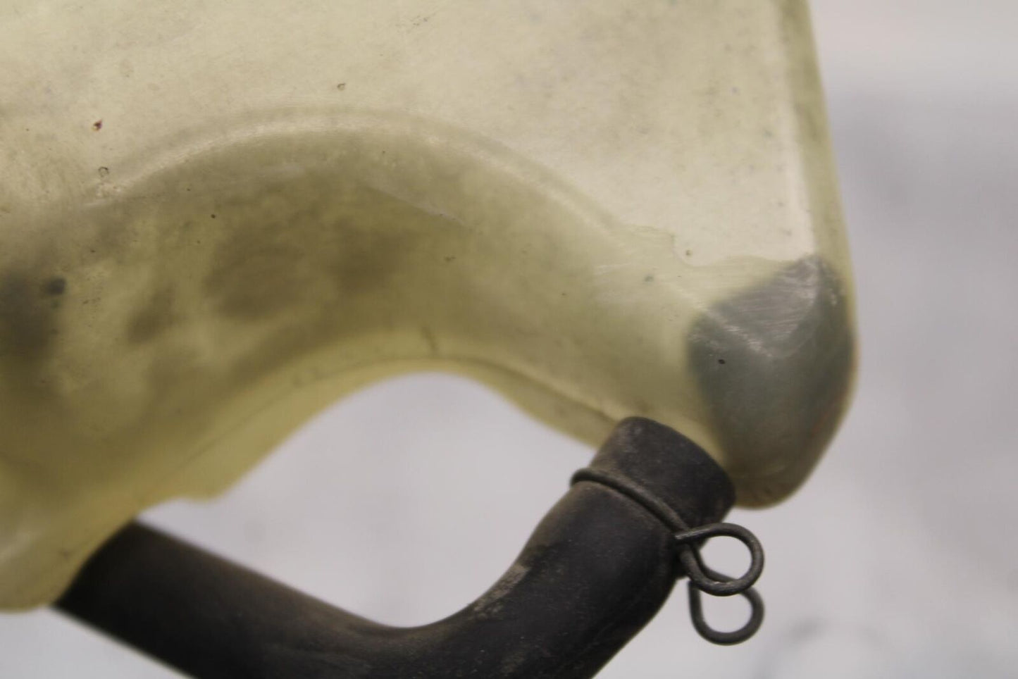 2011 Kawasaki Ninja ZX6R ZX600R COOLANT WATER TANK RESERVOIR BOTTLE  BB587