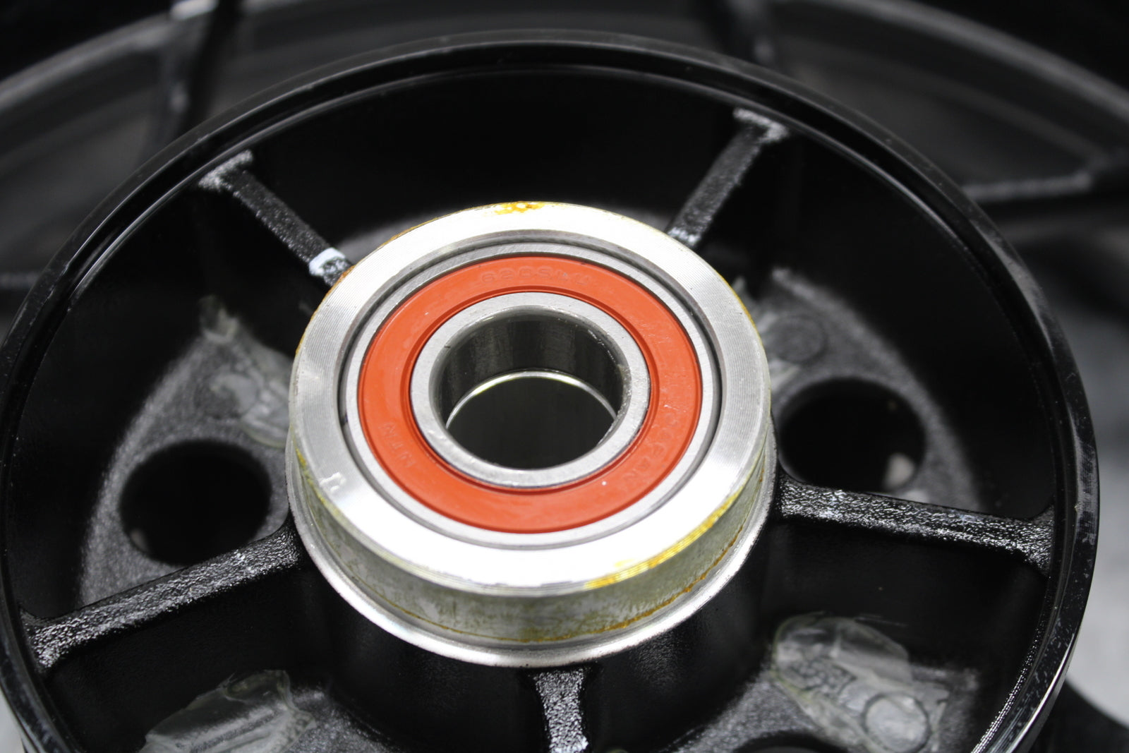 12-25 KAWASAKI NINJA ZX14R NEW!! REAR WHEEL BACK RIM BB757